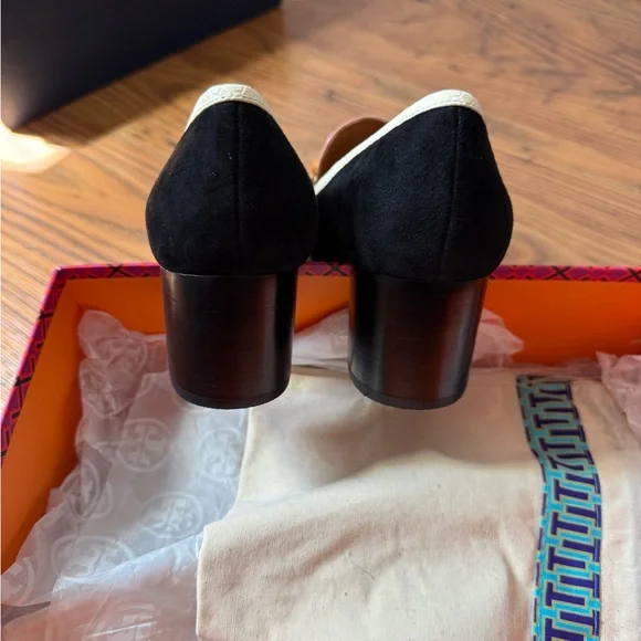 *New in Box* Tory Burch Jessa - 55 mm pump - RARE Pink and Black w/ Gold Accent - Picture 3 of 5